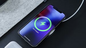 Apple Tambahkan Indikator 'Pengisi Daya Lambat' di iPhone iOS 26