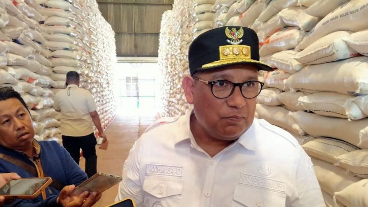パプア南西部のpj知事は、行方不明の知事室を画策するという最初の石の告発を否定する