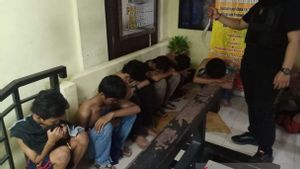 Hendak Tawuran, 14 Remaja Bersajam Diringkus Polisi