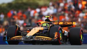 Lando Norris Hentikan Dominasi Verstappen di Pole Position Zandvoort