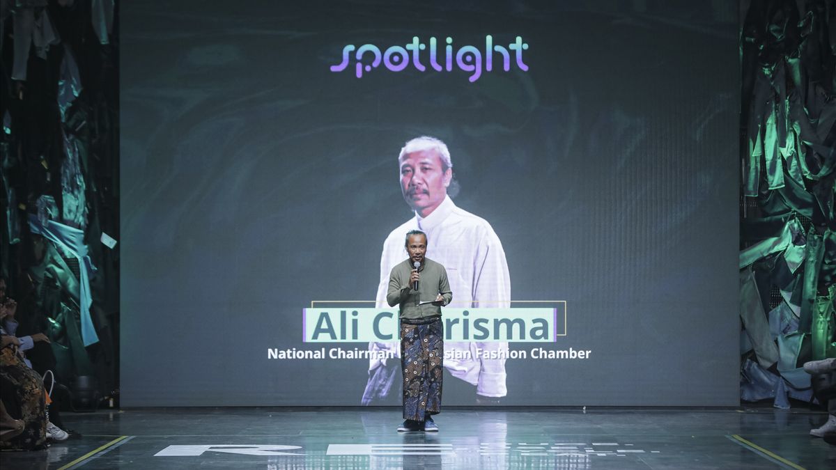 spotlight 2023 インドネシアのファッションの世界で持続可能性の概念を促進するのに役立ちます