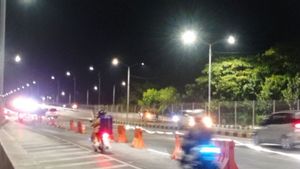 Hampir 50 Ribu Kendaraan Melintas, Arus Balik Masuk Surabaya Lewat Suramadu Mulai Melandai