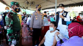 Wali Kota Surabaya: Kalau Ada Warga Hasil Antigennya Positif, Langsung Dikasih Obat, Vitamin dan Makanan