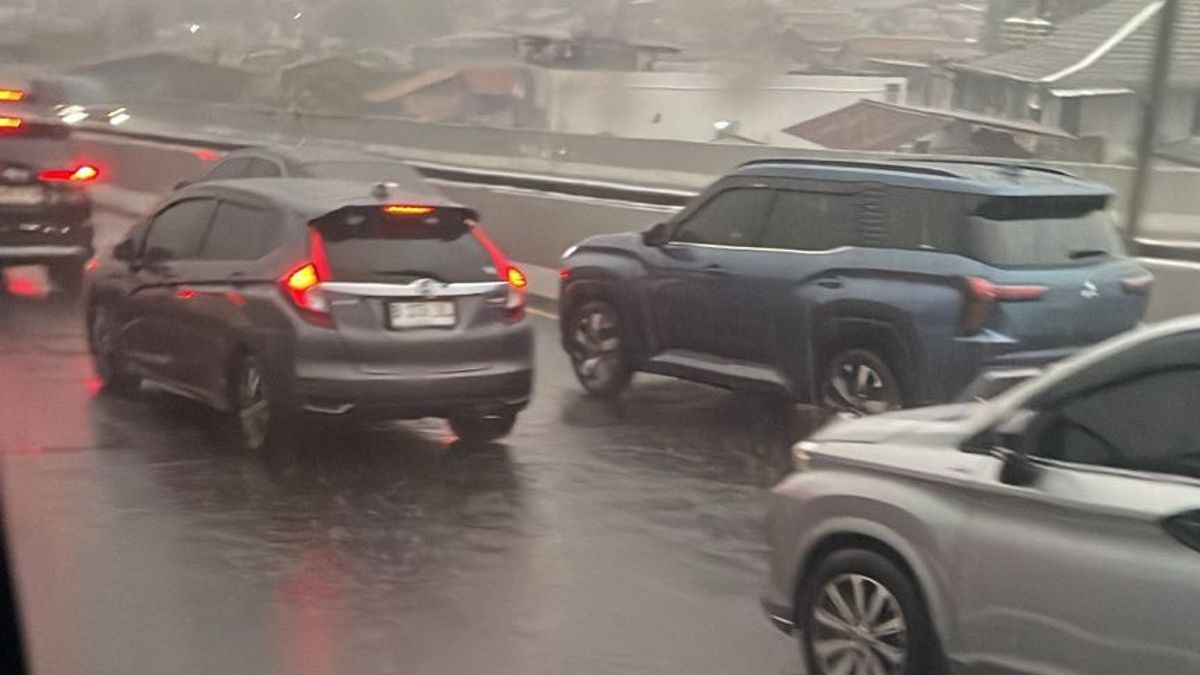 Heavy Rain, Exit JLNT Antasari Traffic Jam
