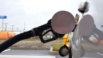 ar Pertamina, Shell à Vivo Compact augmenter le prix du carburant à Jabodetabek