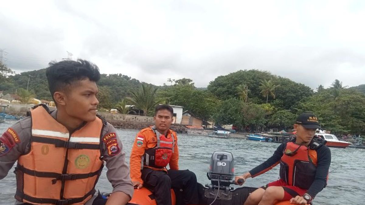 Falling During Selfie, Tourists From Serang Found Dead In Curug Leuwi Putih Pandeglang