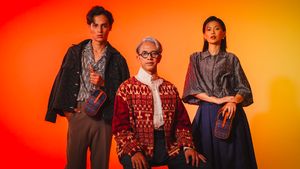 Desainer Didiet Maulana Bawa Nuansa Tenun di Koleksi Pouch Preorder iPhone 17 Series