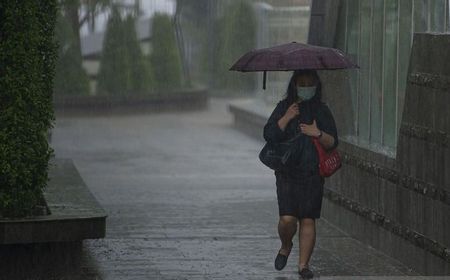 Cuaca  Minggu 13 Oktober, Mayoritas Wilayah Indonesia Berpotensi Hujan Ringan