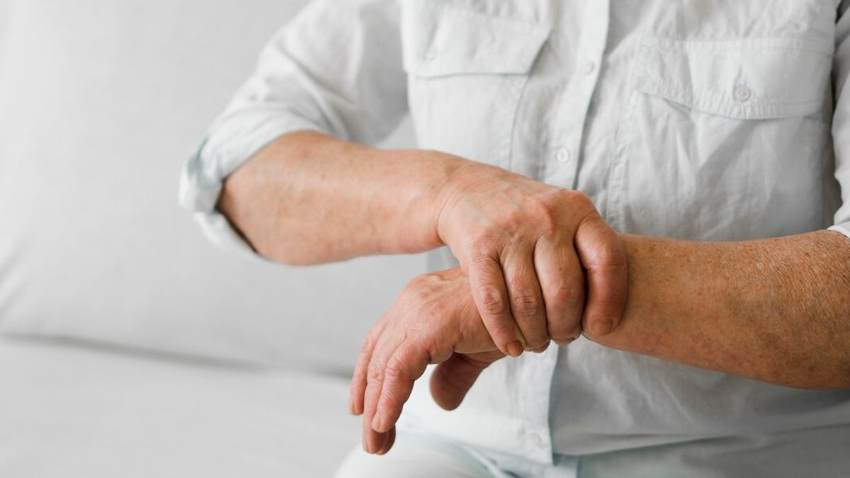 Mengenal Parkinson: Penyebab, Gejala, dan Pencegahannya