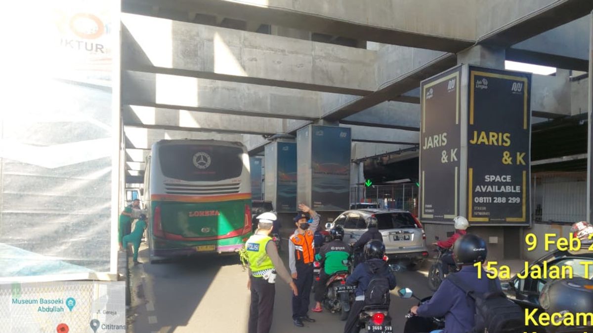 TB Simatupang-Fatmawati Cares Worse This Morning, Dishub: Bus Mogok Makes UpLINEs Infectious