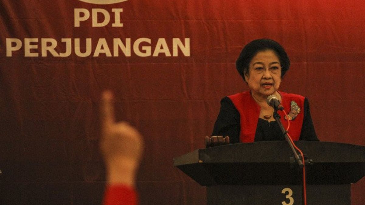 Omicron Variant COVID Lurks, Megawati Orders PDIP Cadres To Respond, Stay Careful