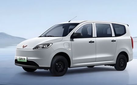 Wuling Perkenalkan Hongguang EV, MPV Listrik dengan Harga Terjangkau di China