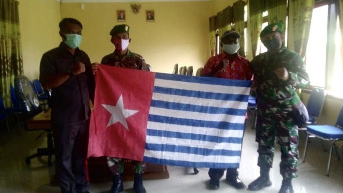 Visitez Le Bureau Du Régent, La Tribu Sougb En Papouasie Occidentale Remet Le Drapeau De L’étoile Du Matin