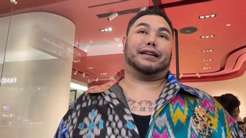 セハルガバッグを10億ルピア売る、イワン・グナワン:モスクを建てる