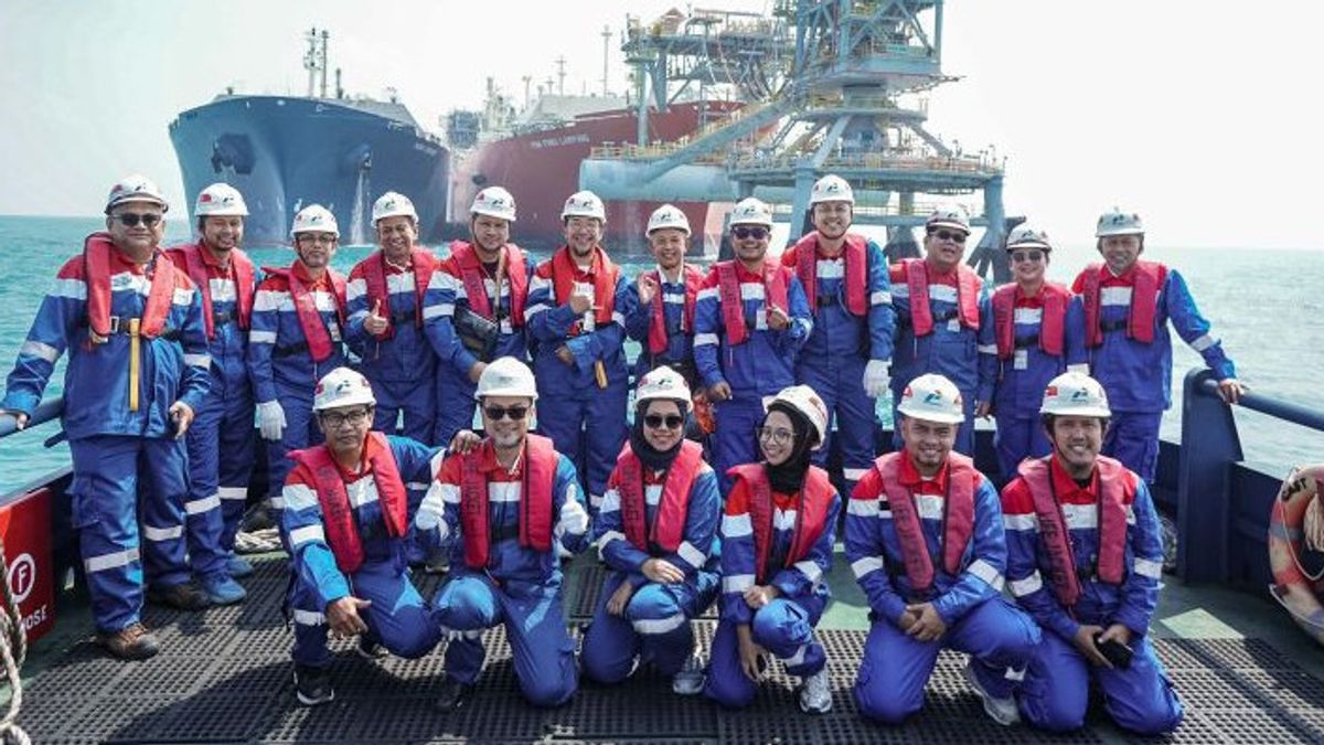 L’association des usagers de l’industrie du gaz naturel visite le terminal GPL FSRU Lampung