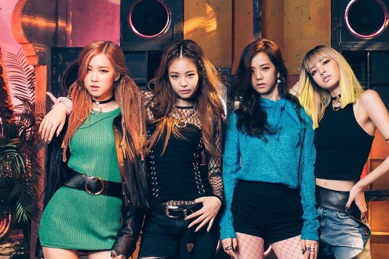 Blackpink S Boombayah Becomes K Pop Debut Music Video With 1 2 Billion Views - blackpink boombayah roblox id