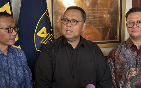 PKB Kubu Lukman Edy Serahkan Surat Penolakan Muktamar Bali ke Menkumham