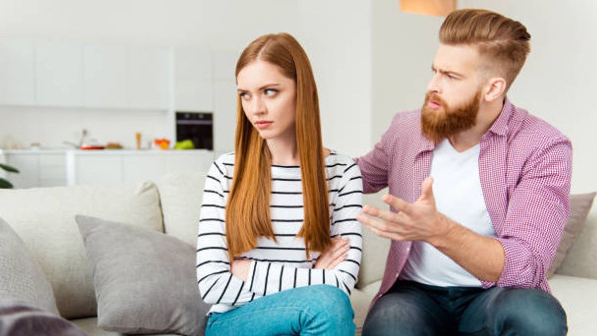 11 Tanda Istri Tidak Lagi Menghormati Suami, Salah Satunya Enggan Luangkan Waktu Bersama