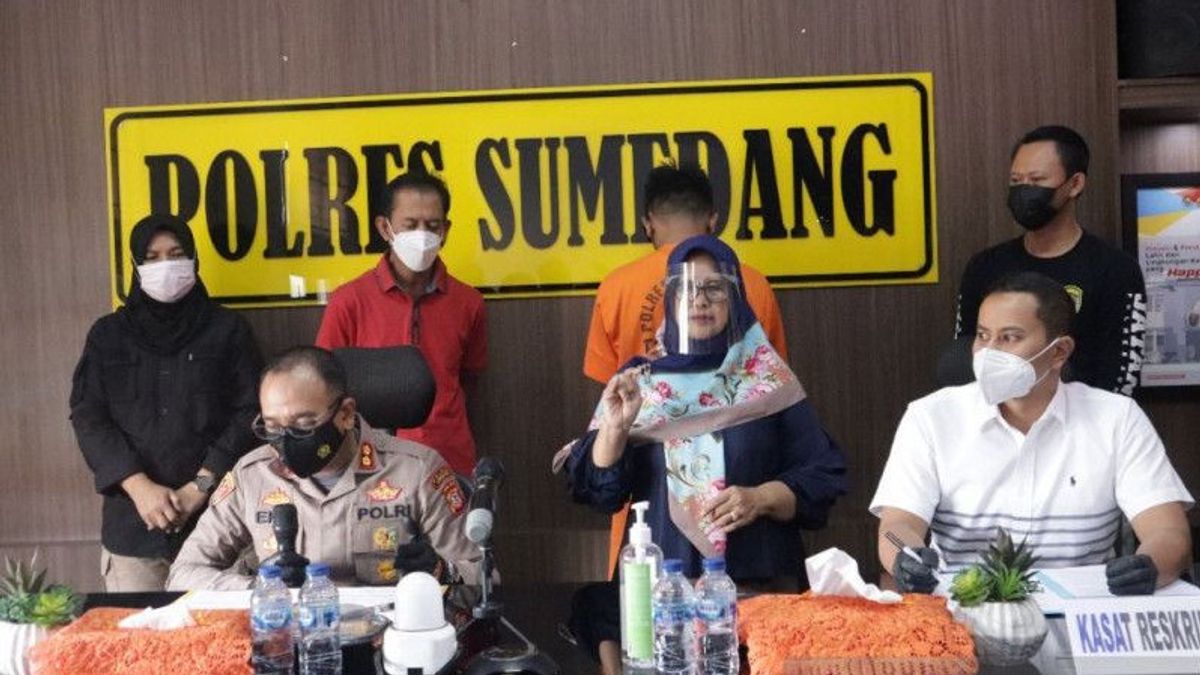 'Shaken' By Narcotics, Youth In Sumedang Cant Beat His Lover Until He Falls Down