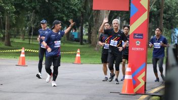 Successfully At Tour De Borobudur, Ganjar Pranowo Turns Central Java Tourism Through Borobudur Marathon