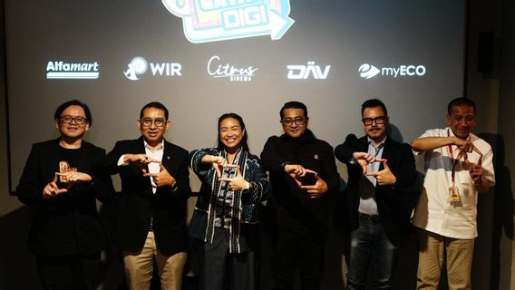 Le Digi Screen Check à Gading Serpong, le ministre a dit que le cinéma Micro ciblait les régions où l'écran était encore sombre