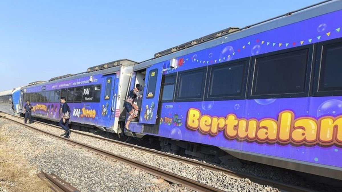 Argo Bromo Anggrek Angjlok, 17 trajets de train naturels retardés
