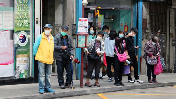 AS Masih Berdebat soal Kewajiban Masker Ketika Masyarakat Negara Lain Mulai Mengenakannya