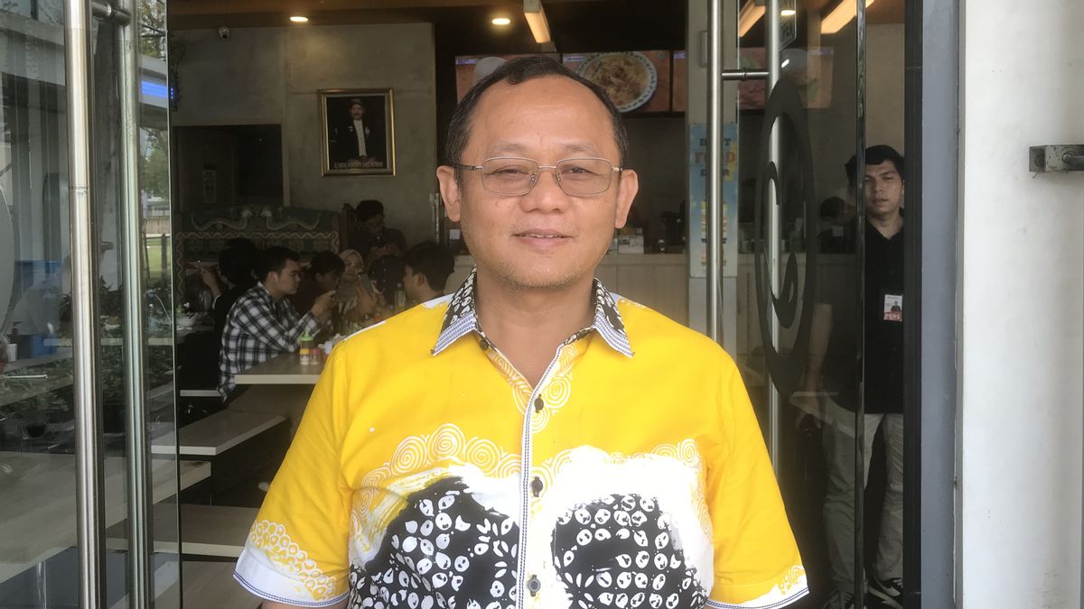 Sekjen Golkar: Belum Ada Sinyal Jokowi akan Gabung Partai Beringin