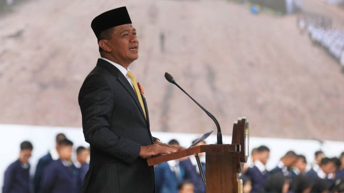 Bahlil Lahadalia Gugup Salah Sebut Jabatan Mensesneg Saat Dampingi Prabowo di Cilegon