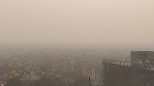 Tekan Polusi Udara, New Delhi Terapkan Aturan Ganjil-Genap untuk Batasi Penggunaan Kendaraan