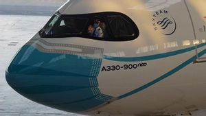 Rugi dan Ditinggalkan Komisaris Independen, Garuda Indonesia Kuatkan Bisnis Non Penerbangan