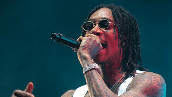 Wiz Khalifa T-shirts aux fans de Disawer en Thaïlande : Je ne suis pas Stripper