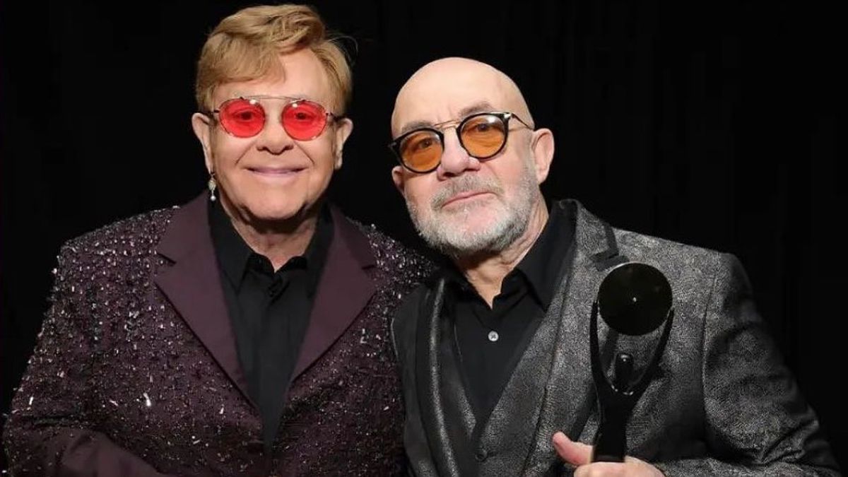 Bernie Taupin Gambarkan Elton John Sebagai Psikiater Hebat