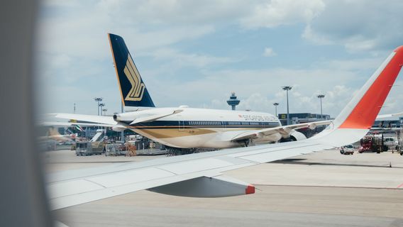 Pesawat Singapore Airlines Turbulensi, 12 Orang Dirawat di RS Bangkok