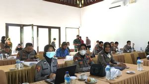 TNI-Polri Dilatih Bahasa Asing untuk Komunikasi dengan Turis MotoGP Mandalika