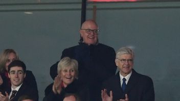 For The First Time! Arsene Wenger Returns To Emirates Stadium Watching Arsenal Competing