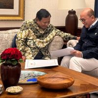 Presiden Prabowo Panggil CEO Danantara Bahas Hunian Sementara dan Kampung Haji