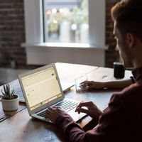 Kominfo Jamin Ketersediaan Internet untuk Menunjang Work From Home