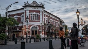 Wali Kota Semarang Sidak Angkringan, Biar Cepat Tutup Pak Hendi Memborong Jualan