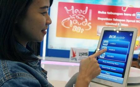 Heboh Layanan Mobile Banking BCA Error, Warganet: Saya Mau Order Makanan via OVO nih