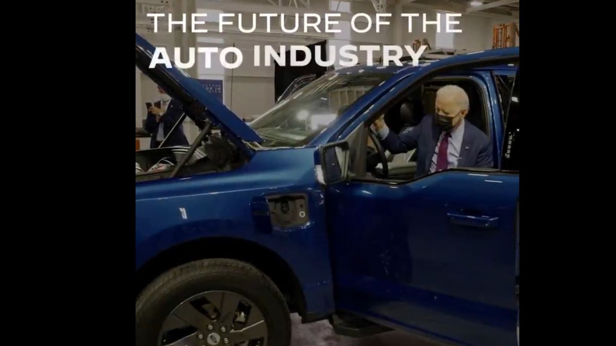 Biden Targetkan 50 Persen Mobil Baru di AS tahun 2030 adalah Mobil Listrik dan Hibrida