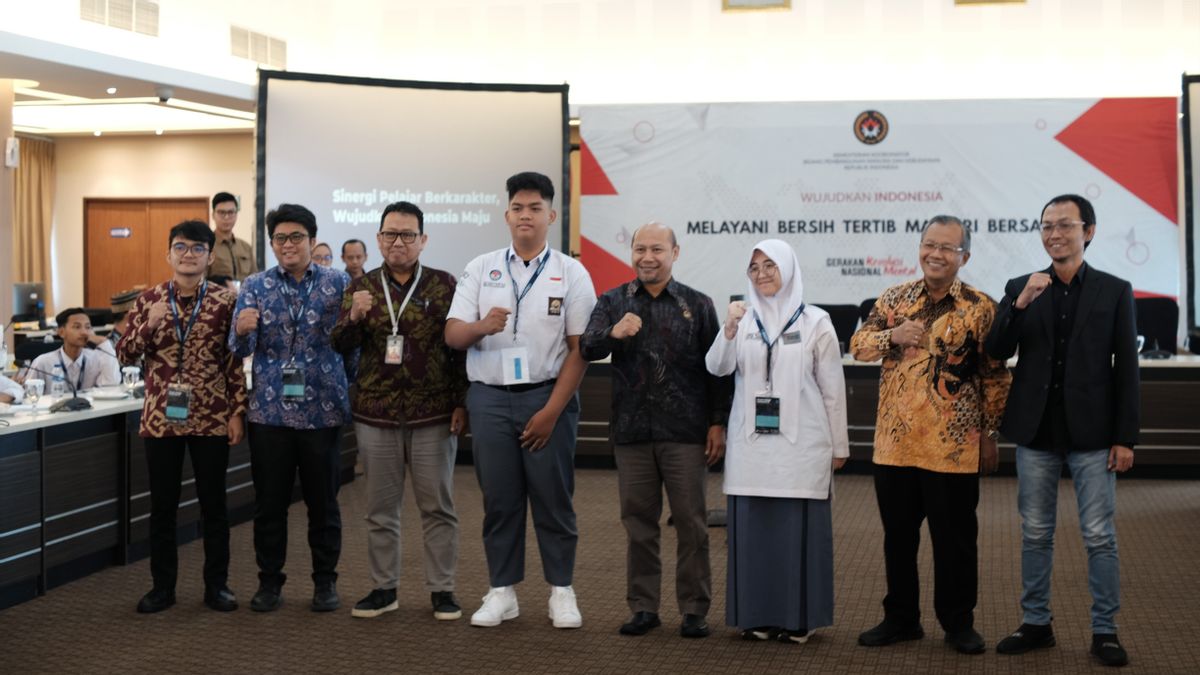 印度尼西亚学生论坛 与实现2045年黄金一代协同