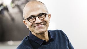  CEO Microsoft Akui Menyesal Telah Menyerah dengan Windows Phone