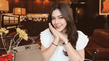 離婚理由で夫を訴えたフェイ・ナビラが声を上げる