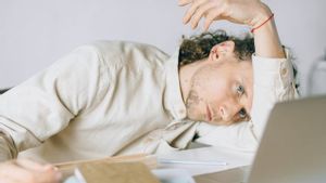 Tak Pandang Tempat, Begini Tips Atasi Depresi saat Bekerja