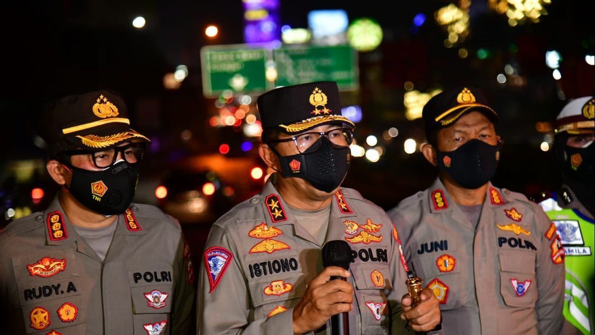 Apprêter! La Police Ajoutera Des Points De Chasse Au Phoque à Java Et Bali Pendant La Période D’urgence Ppkm