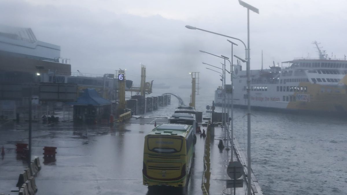 Les conditions météorologiques extrêmes sur la ligne Sumatra-Java-Bali, l'ASDP renforce la préparation