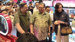 Work From Mall jadi Strategi Pemerintah Jaga Laju Ekonomi di Akhir Tahun
