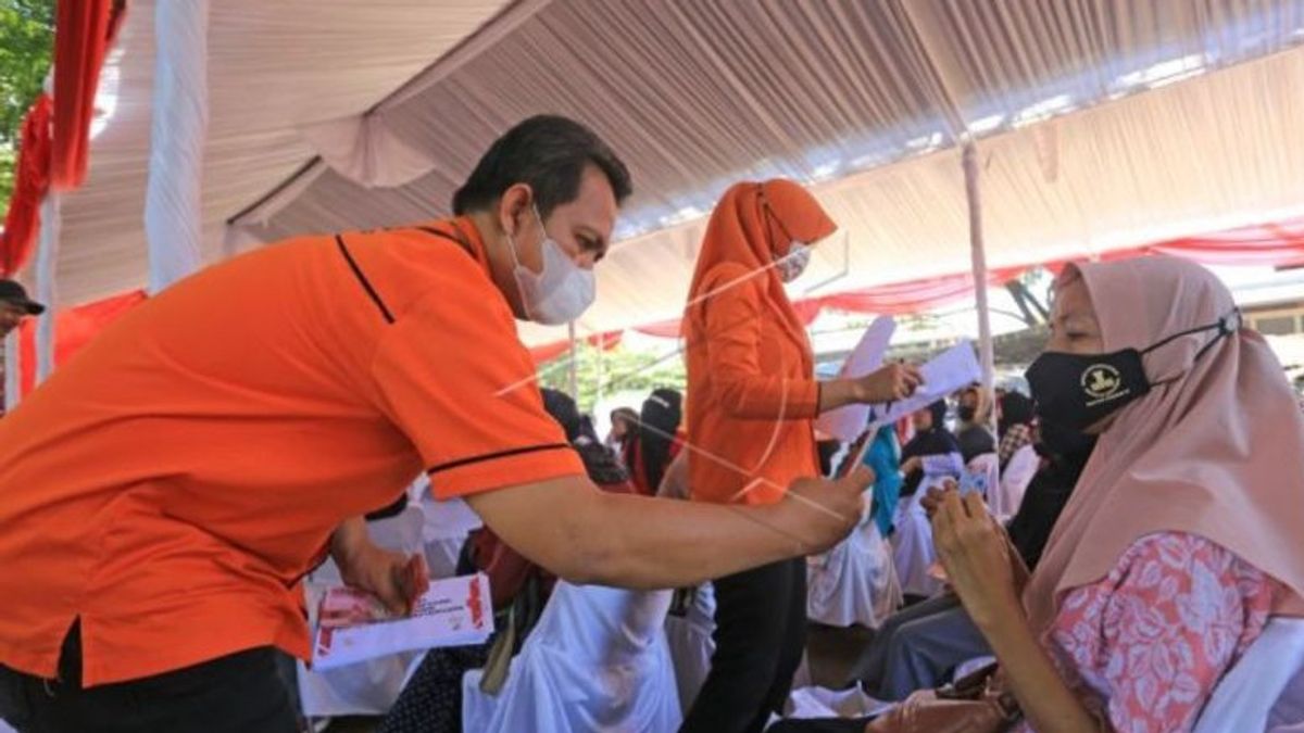    Ada 20.289 Keluarga di Makassar Terima BLT Minyak Goreng