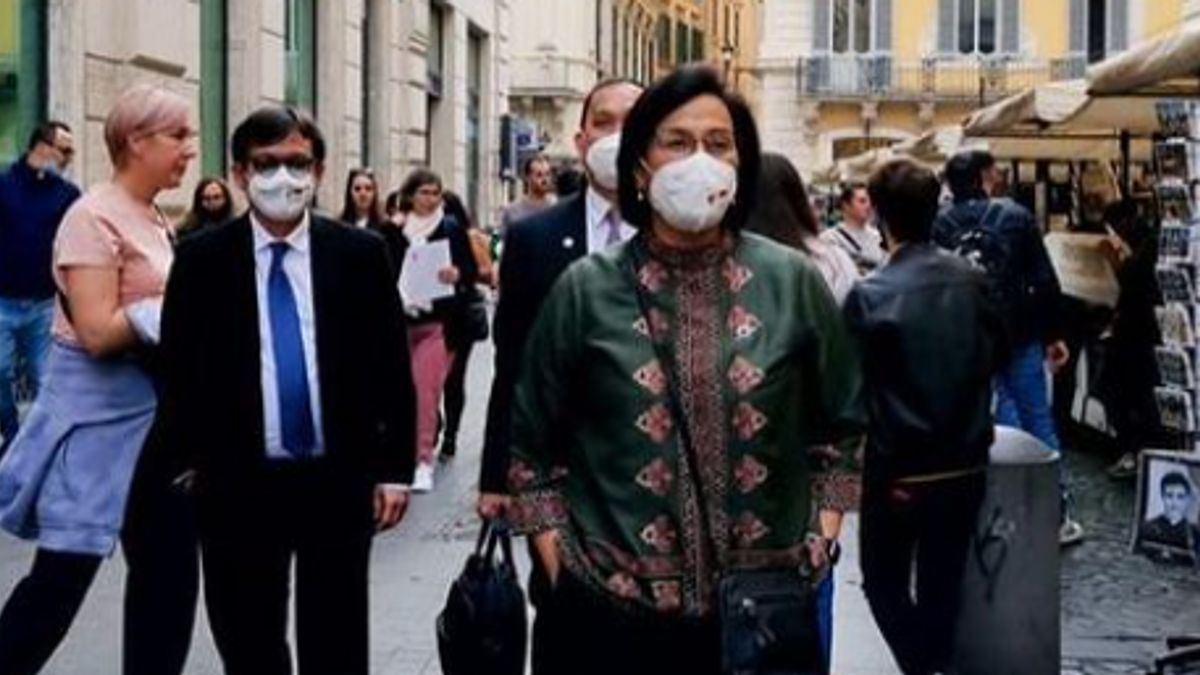 The Blessing Of A Total Traffic Jam In The City Of Rome Due To The G20, Sri Mulyani: Enjoying Rome Mingling With Tourists